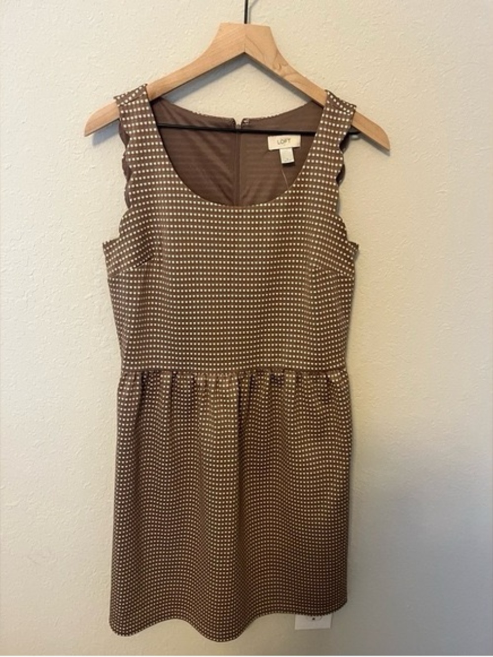 Ann Taylor Loft gingham brown and white fit and flare knee length dress size 8